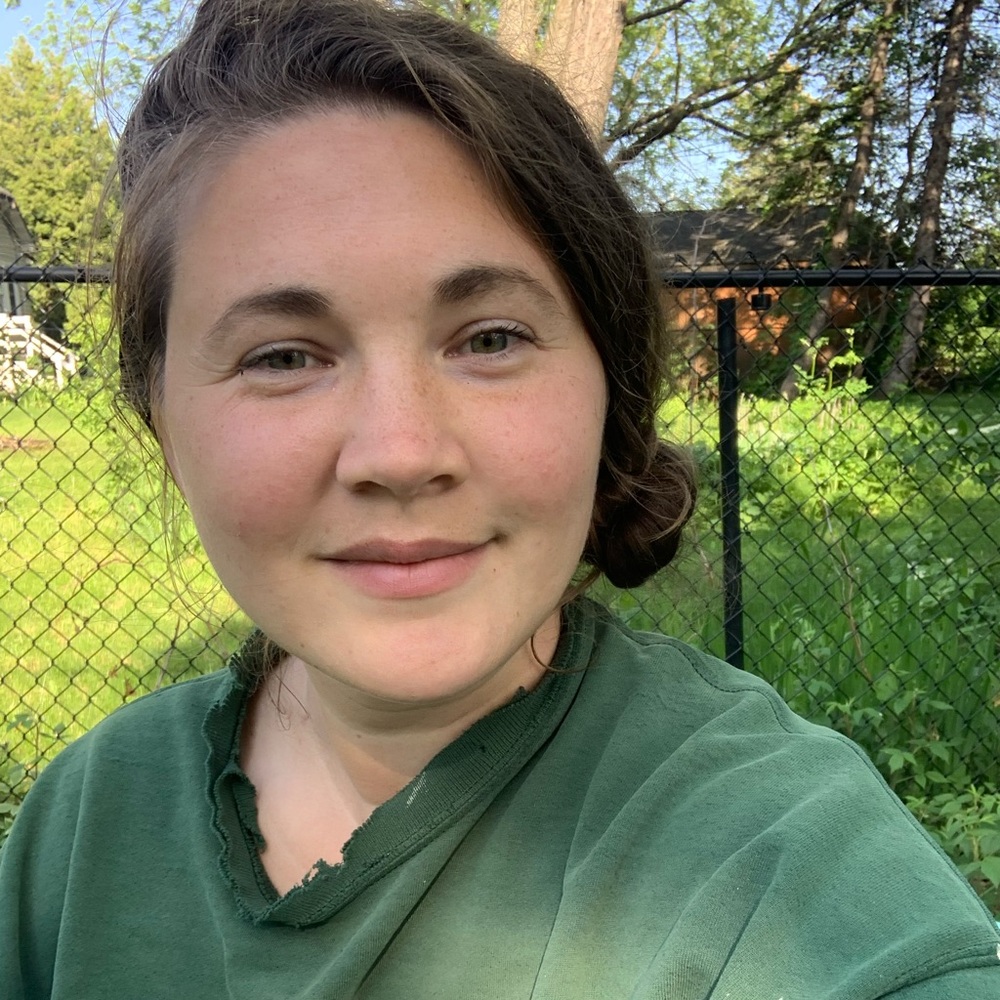 Meet your Posher, Hannah